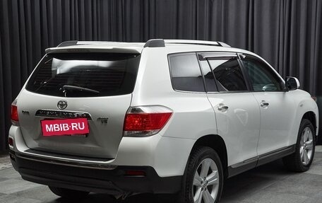Toyota Highlander III, 2010 год, 2 049 000 рублей, 4 фотография