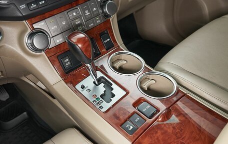 Toyota Highlander III, 2010 год, 2 049 000 рублей, 19 фотография