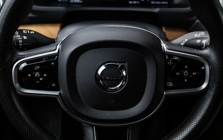 Volvo XC90 II рестайлинг, 2019 год, 3 499 000 рублей, 20 фотография