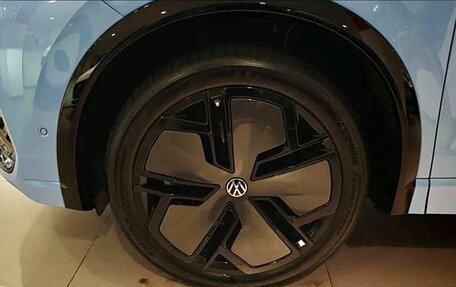 Volkswagen Tiguan, 2025 год, 3 889 000 рублей, 3 фотография