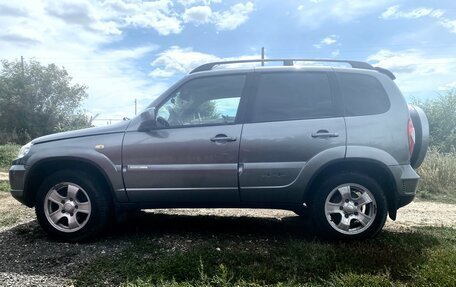 Chevrolet Niva I рестайлинг, 2012 год, 650 000 рублей, 8 фотография