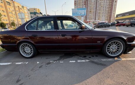 BMW 5 серия, 1989 год, 320 000 рублей, 3 фотография