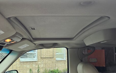 Cadillac Escalade II, 2005 год, 2 490 000 рублей, 14 фотография