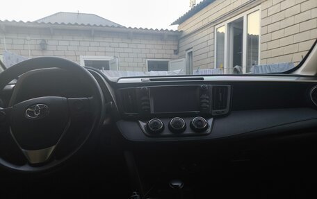 Toyota RAV4, 2014 год, 1 699 999 рублей, 2 фотография