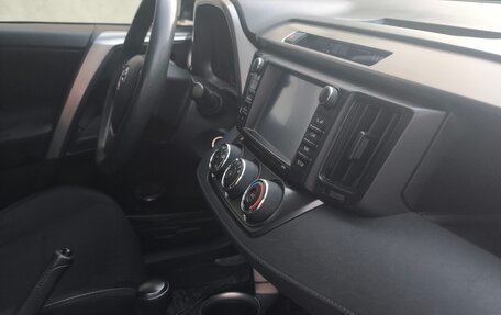 Toyota RAV4, 2014 год, 1 699 999 рублей, 7 фотография