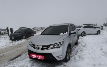 Toyota RAV4, 2014 год, 1 699 999 рублей, 4 фотография