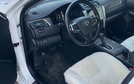 Toyota Camry, 2015 год, 2 150 000 рублей, 6 фотография