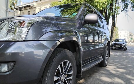 Toyota Land Cruiser Prado 120 рестайлинг, 2008 год, 2 250 000 рублей, 3 фотография