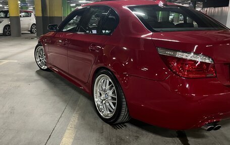 BMW 5 серия, 2008 год, 1 470 000 рублей, 11 фотография