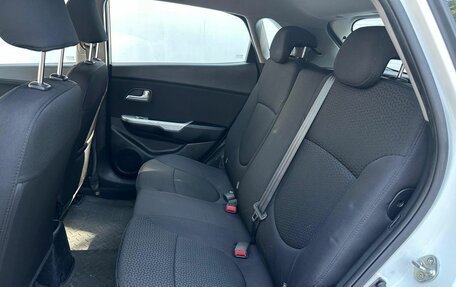 KIA Rio III рестайлинг, 2013 год, 870 000 рублей, 10 фотография