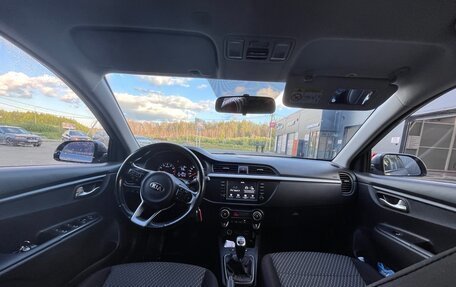 KIA Rio IV, 2018 год, 1 400 000 рублей, 7 фотография