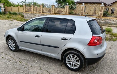 Volkswagen Golf V, 2008 год, 599 000 рублей, 2 фотография