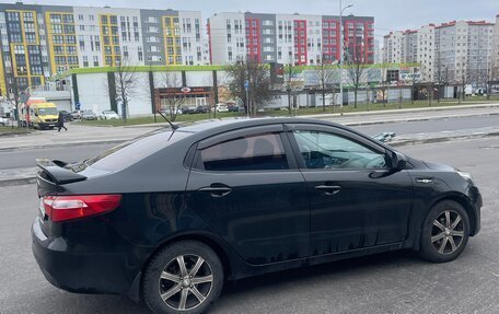 KIA Rio III рестайлинг, 2013 год, 920 000 рублей, 3 фотография