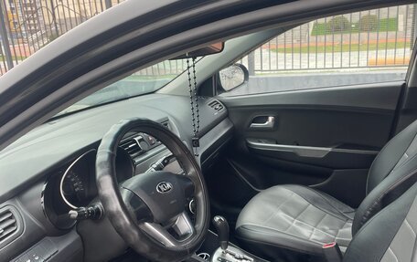 KIA Rio III рестайлинг, 2013 год, 920 000 рублей, 7 фотография