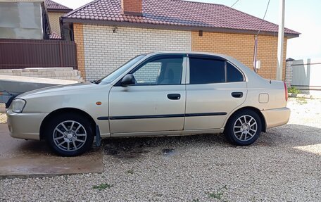 Hyundai Accent II, 2004 год, 300 000 рублей, 2 фотография