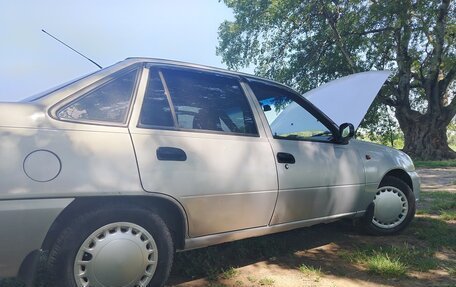 Daewoo Nexia I рестайлинг, 2011 год, 380 000 рублей, 4 фотография
