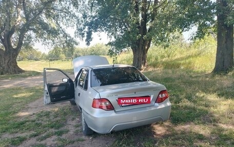 Daewoo Nexia I рестайлинг, 2011 год, 380 000 рублей, 6 фотография