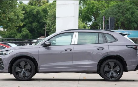Volkswagen Tiguan, 2025 год, 3 889 000 рублей, 4 фотография