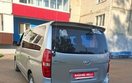 Hyundai Grand Starex Grand Starex I рестайлинг 2, 2008 год, 1 300 000 рублей, 12 фотография