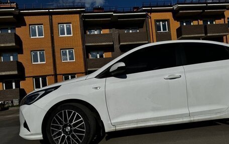 Hyundai Solaris II рестайлинг, 2020 год, 1 750 000 рублей, 6 фотография