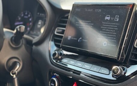 Hyundai Solaris II рестайлинг, 2020 год, 1 750 000 рублей, 18 фотография