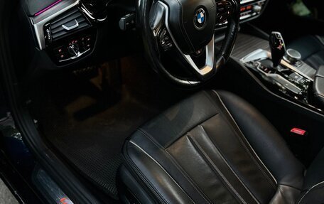 BMW 5 серия, 2017 год, 3 090 000 рублей, 8 фотография