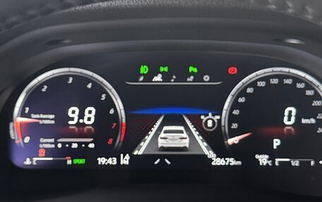 Toyota Camry, 2023 год, 3 490 000 рублей, 10 фотография