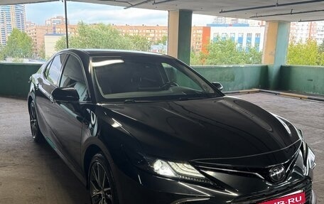 Toyota Camry, 2023 год, 3 490 000 рублей, 3 фотография