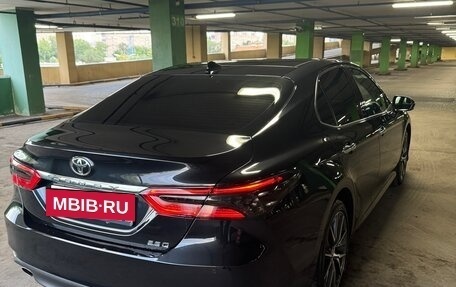Toyota Camry, 2023 год, 3 490 000 рублей, 7 фотография
