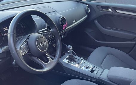 Audi A3, 2019 год, 2 190 000 рублей, 11 фотография