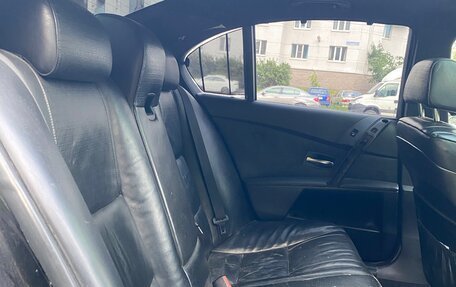 BMW 5 серия, 2005 год, 870 000 рублей, 12 фотография