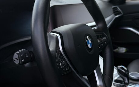 BMW 3 серия, 2019 год, 3 500 000 рублей, 15 фотография