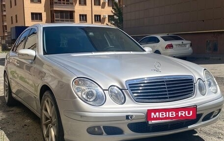 Mercedes-Benz E-Класс, 2003 год, 550 000 рублей, 6 фотография