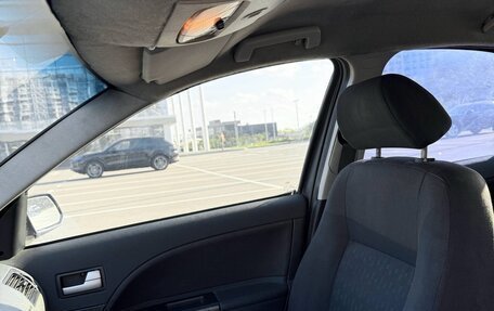 Ford Mondeo III, 2001 год, 220 000 рублей, 29 фотография