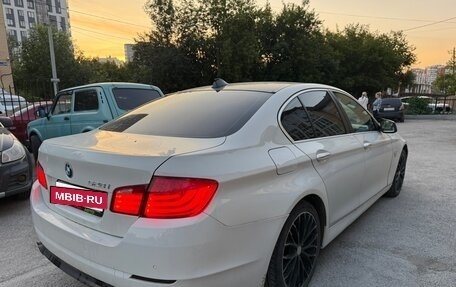 BMW 5 серия, 2012 год, 1 350 000 рублей, 3 фотография