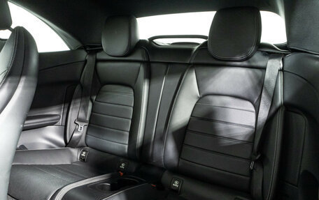 Mercedes-Benz C-Класс, 2017 год, 3 300 000 рублей, 10 фотография