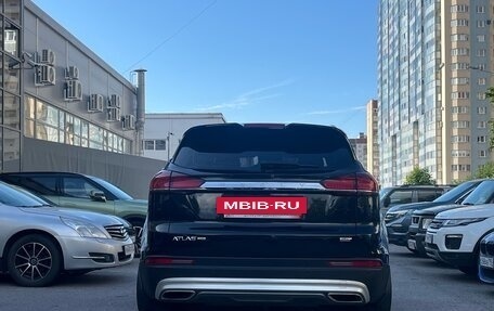 Geely Atlas, 2022 год, 1 879 000 рублей, 5 фотография