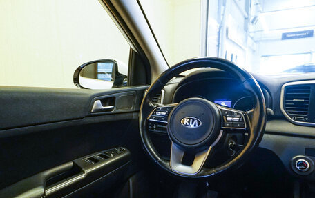 KIA Sportage IV рестайлинг, 2018 год, 1 400 000 рублей, 21 фотография