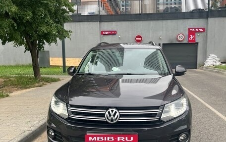 Volkswagen Tiguan I, 2015 год, 1 550 000 рублей, 1 фотография