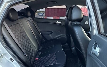 Hyundai Solaris II рестайлинг, 2013 год, 630 000 рублей, 10 фотография