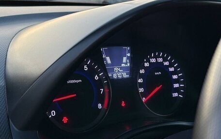 Hyundai Solaris II рестайлинг, 2013 год, 630 000 рублей, 8 фотография