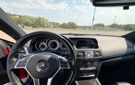 Mercedes-Benz E-Класс, 2015 год, 2 300 000 рублей, 13 фотография