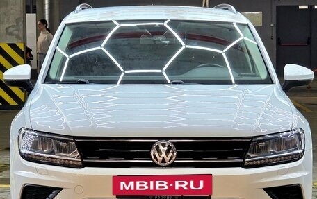 Volkswagen Tiguan II, 2019 год, 2 600 000 рублей, 9 фотография