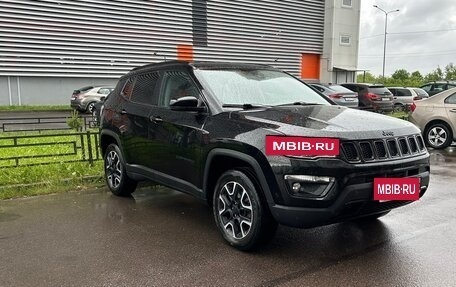 Jeep Compass II, 2019 год, 2 300 000 рублей, 2 фотография