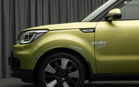 KIA Soul II рестайлинг, 2018 год, 1 980 000 рублей, 24 фотография
