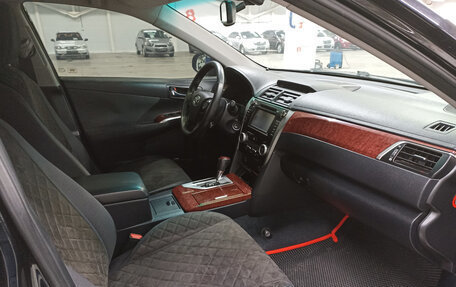 Toyota Camry, 2014 год, 1 670 000 рублей, 13 фотография