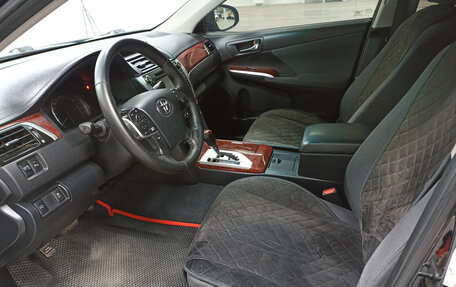 Toyota Camry, 2014 год, 1 670 000 рублей, 20 фотография