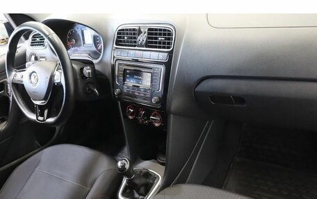 Volkswagen Polo VI (EU Market), 2017 год, 987 000 рублей, 5 фотография