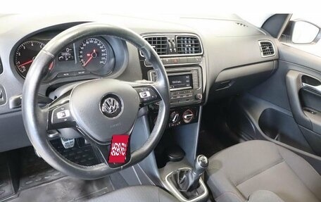 Volkswagen Polo VI (EU Market), 2017 год, 987 000 рублей, 6 фотография