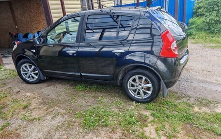 Renault Sandero I, 2012 год, 550 000 рублей, 4 фотография